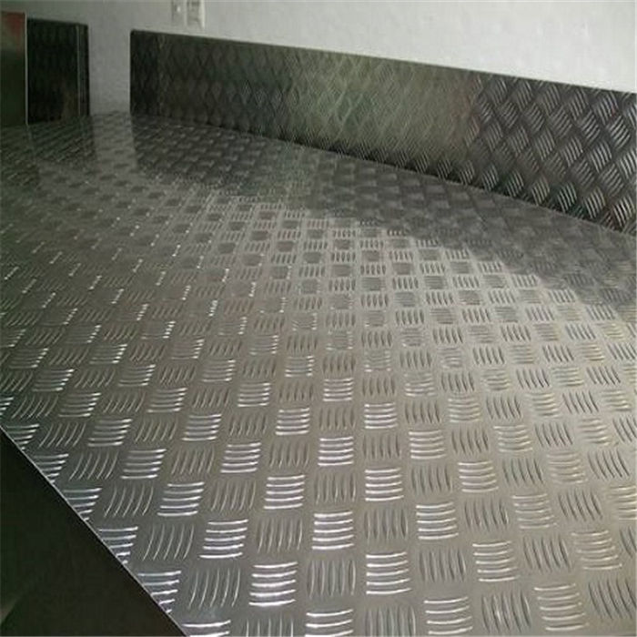 Diamond Tread Pattern Slip-Resistant Aluminum Sheets Factory - Featured Image