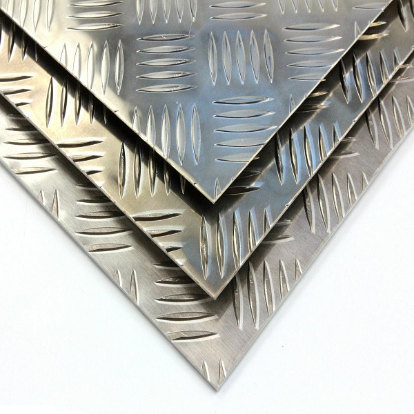 Chinese Professional Diamond Aluminium Foil – Bright 1100 1050 3003 Aluminium Chequered Plate 3 Bar 5 bar Mirror Polished Aluminum Sheet – Ruiyi