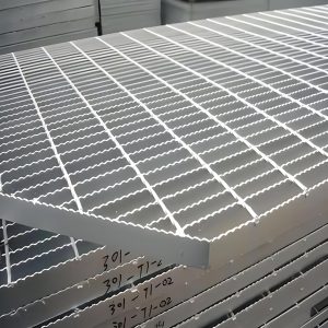 China 8MM Steel Bar Grating Manufacturer and Supplier | Ruiyi